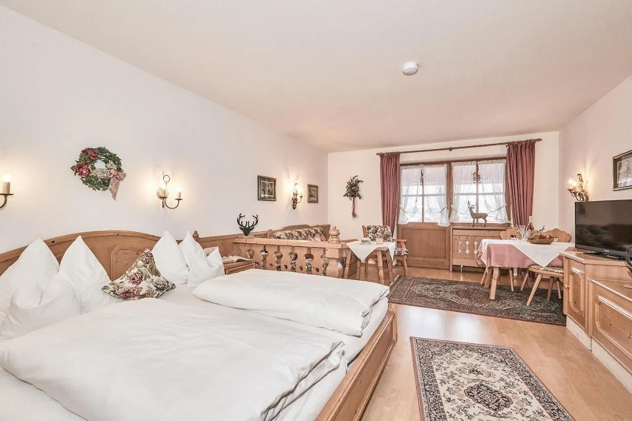 Haus Theresa Reit im Winkl 0*,