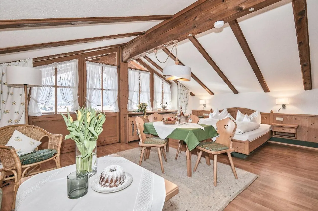 Haus Theresa Reit im Winkl Apartment