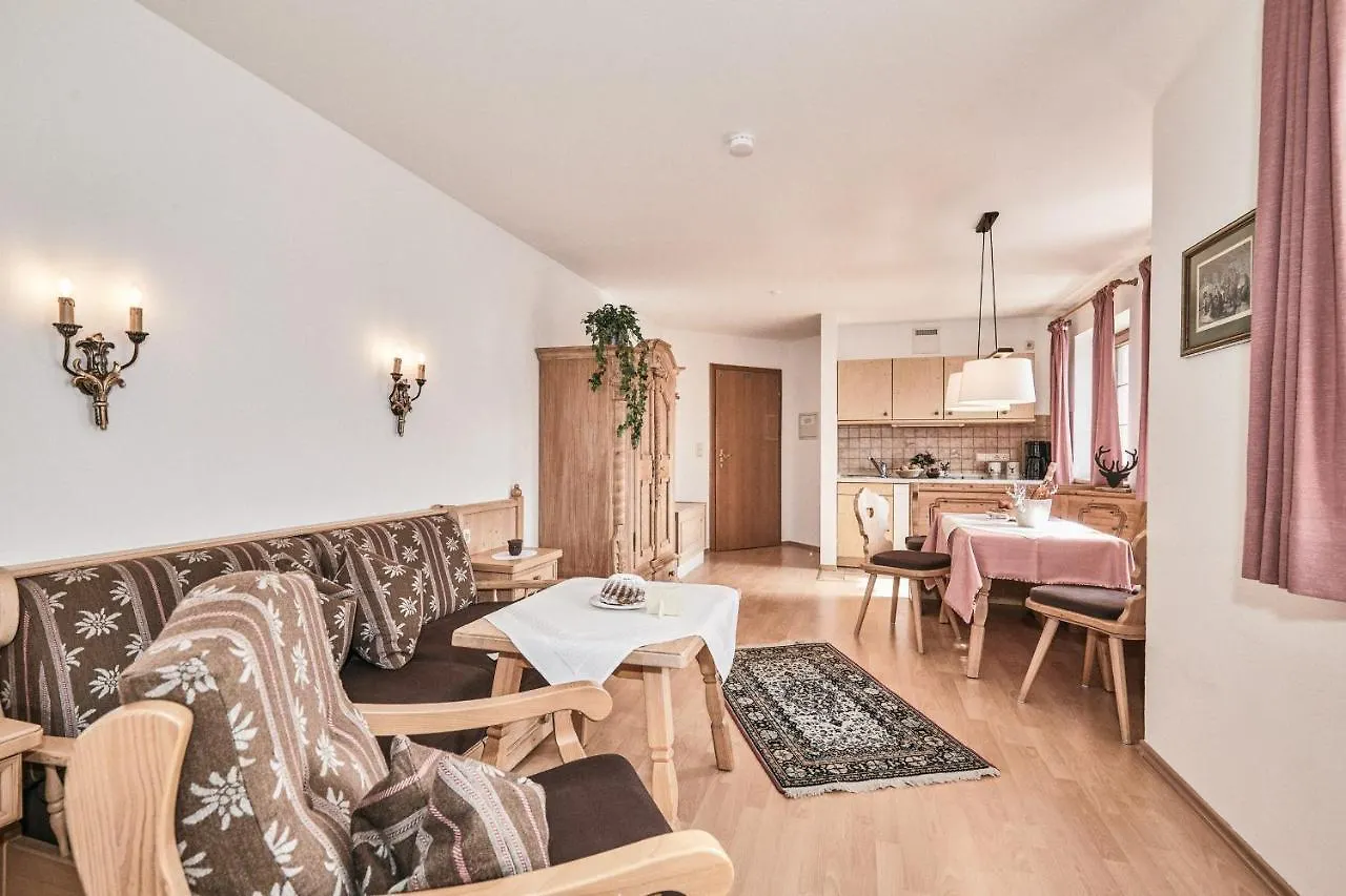 Haus Theresa Reit im Winkl